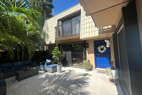 Touwnhouse à West Palm Beach, Floride 2 chambres, 114.83 m2 № 2398010