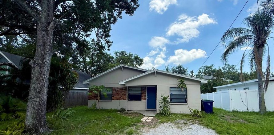 Villa ou maison à Tampa, Floride 2 chambres, 100.15 m2 № 1850023