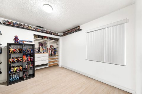 Купить виллу или дом в Майами, Флорида 4 спальни, 167.13м2, № 2061346 - фото 20