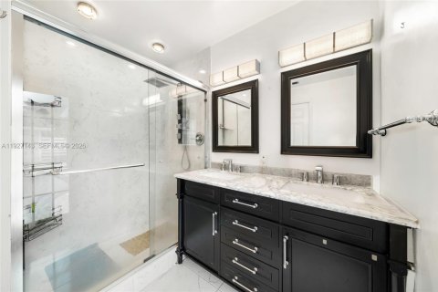 Купить виллу или дом в Майами, Флорида 4 спальни, 167.13м2, № 2061346 - фото 15