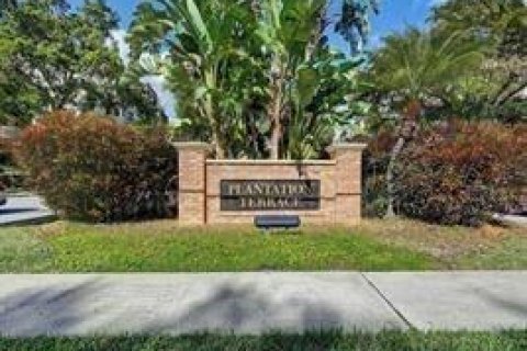 Copropriété à vendre à Plantation, Floride: 2 chambres, 115.38 m2 № 2178365 - photo 14