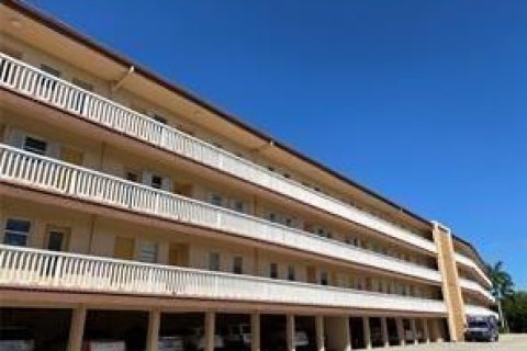 Condo à Plantation, Floride, 2 chambres  № 2178365