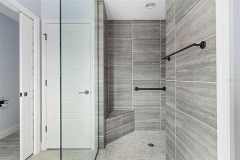 Купить виллу или дом в Те-Виллиджис, Флорида 5 комнат, 178.56м2, № 2296901 - фото 25