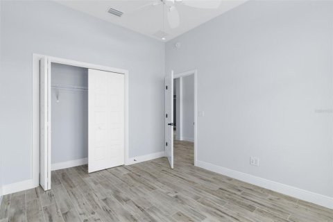 Купить виллу или дом в Те-Виллиджис, Флорида 5 комнат, 178.56м2, № 2296901 - фото 28