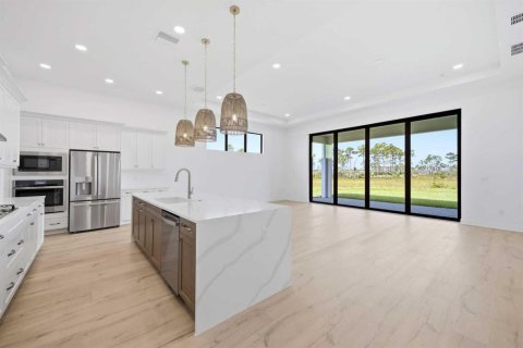 Casa en venta en Port St. Lucie, Florida, 3 dormitorios, 182.83 m2 № 2303696 - foto 2