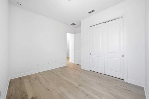 Casa en venta en Port St. Lucie, Florida, 3 dormitorios, 182.83 m2 № 2303696 - foto 20