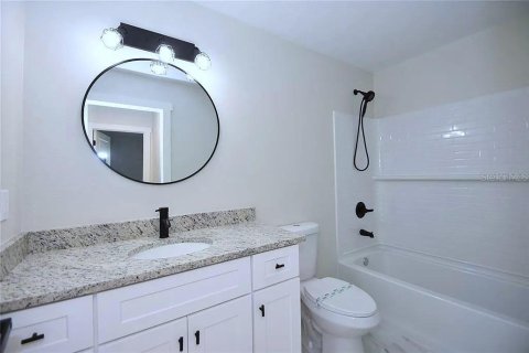 Immobilier commercial à vendre à Palm Coast, Floride: 387.4 m2 № 1732569 - photo 20