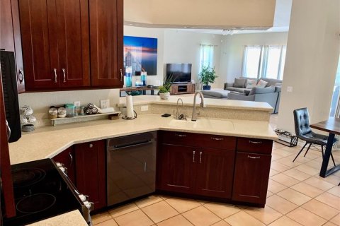 House in Punta Gorda, Florida 3 bedrooms, 180.23 sq.m. № 2233528 - photo 16