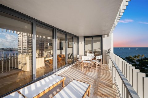 Condominio en venta en Miami, Florida, 2 dormitorios, 152.55 m2 № 1936089 - foto 10