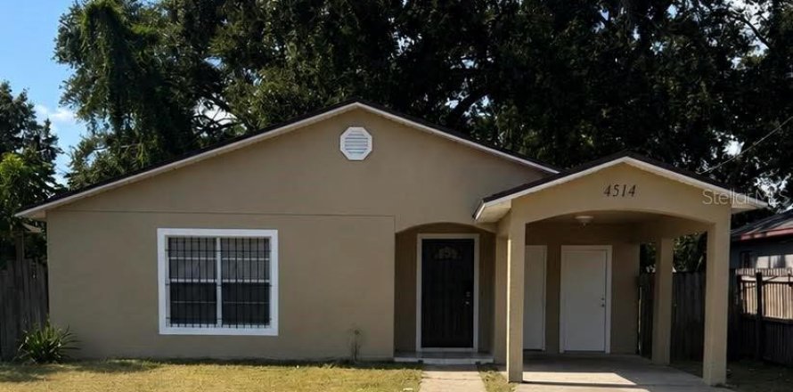 Villa ou maison à Orlando, Floride 4 chambres, 115.94 m2 № 2323147