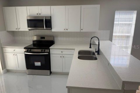 Villa ou maison à vendre à Orlando, Floride: 4 chambres, 115.94 m2 № 2323147 - photo 6