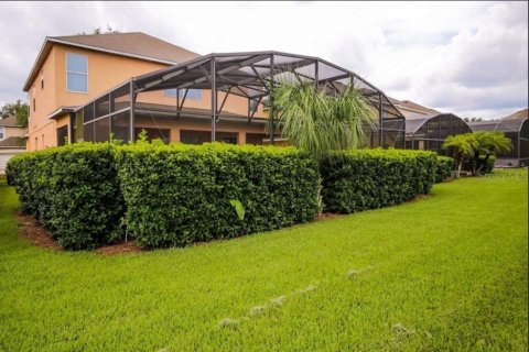 Casa en venta en Kissimmee, Florida, 6 dormitorios, 267.65 m2 № 1395491 - foto 2