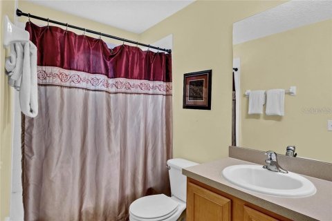Casa en venta en Kissimmee, Florida, 6 dormitorios, 267.65 m2 № 1395491 - foto 5