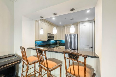Condo in Delray Beach, Florida, 2 bedrooms  № 2086640 - photo 11