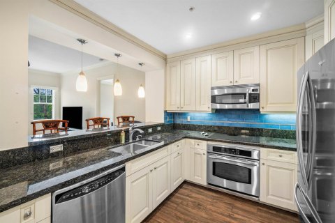 Condo in Delray Beach, Florida, 2 bedrooms  № 2086640 - photo 8