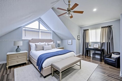 House in Sebring, Florida 4 bedrooms, 166.67 sq.m. № 1979929 - photo 16