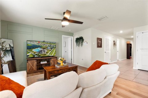Casa en alquiler en Ruskin, Florida, 4 dormitorios, 137.96 m2 № 1918879 - foto 10