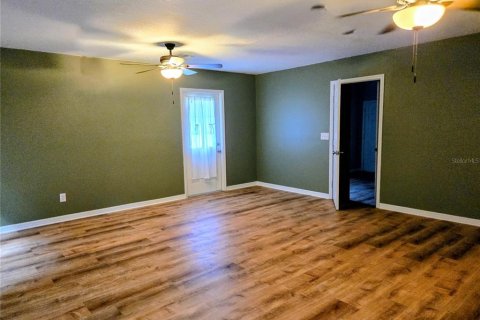 House in Lakeland, Florida 3 bedrooms, 175.4 sq.m. № 2391525 - photo 11