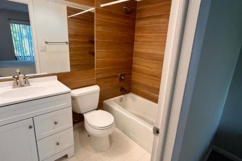 Купить кондоминиум в Уэст-Палм-Бич, Флорида 4 комнаты, 96.8м2, № 2082842 - фото 7