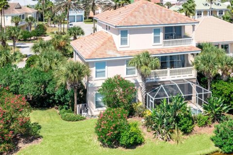 Villa ou maison à vendre à Palm Coast, Floride: 6 chambres, 471.48 m2 № 1857844 - photo 4