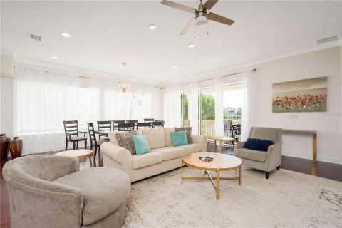 Villa ou maison à vendre à Palm Coast, Floride: 6 chambres, 471.48 m2 № 1857844 - photo 5