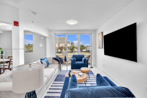 Condo in Aventura, Florida, 2 bedrooms  № 1811827 - photo 4