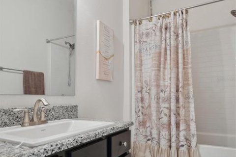 Casa en venta en Kissimmee, Florida, 3 dormitorios, 172.98 m2 № 1612888 - foto 18