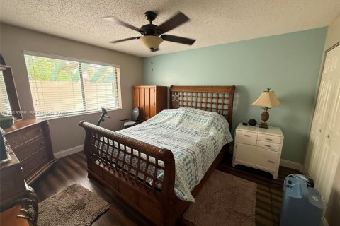 Condo in Palm Beach Gardens, Florida, 2 bedrooms  № 2075596 - photo 15