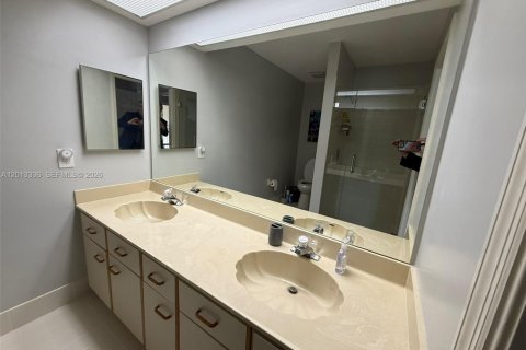 Condo in Palm Beach Gardens, Florida, 2 bedrooms  № 2075596 - photo 20