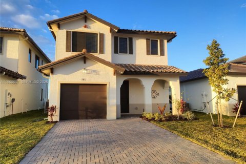 Villa ou maison à louer à Ave Maria, Floride: 3 chambres № 2021863 - photo 2