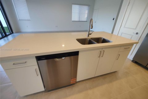 Villa ou maison à louer à Ave Maria, Floride: 3 chambres № 2021863 - photo 12