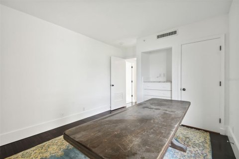 Condo in Palm Harbor, Florida, 2 bedrooms  № 1422495 - photo 17