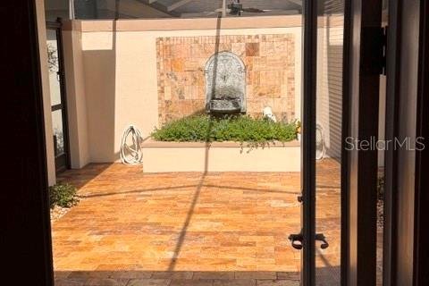 Touwnhouse à louer à Tampa, Floride: 3 chambres, 224.92 m2 № 2226344 - photo 7