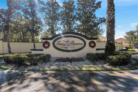 Condo in Poinciana, Florida, 2 bedrooms № 2378308 - photo 30