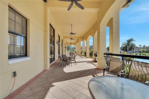 Condo in Poinciana, Florida, 2 bedrooms № 2378308 - photo 22