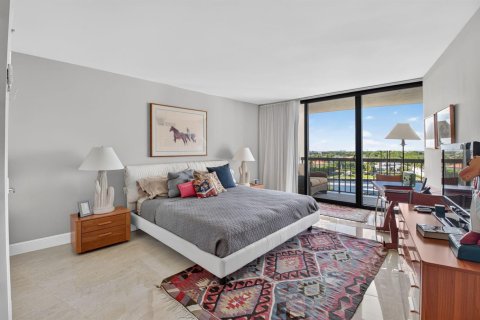 Condo in Highland Beach, Florida, 2 bedrooms  № 2430267 - photo 22