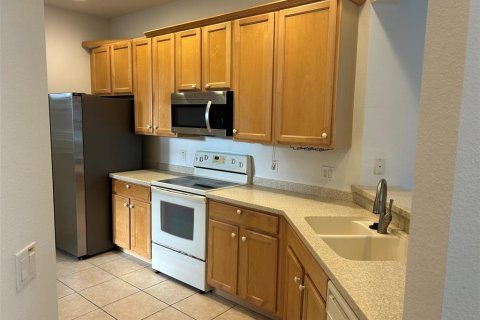 Villa ou maison à louer à Apollo Beach, Floride: 3 chambres, 150.13 m2 № 2388238 - photo 5