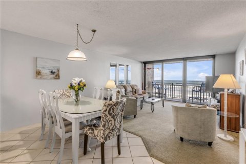 Condominio en venta en New Smyrna Beach, Florida, 2 dormitorios, 104.79 m2 № 1552654 - foto 1