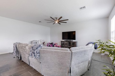 Casa en venta en Leesburg, Florida, 5 dormitorios, 265.33 m2 № 2224444 - foto 12