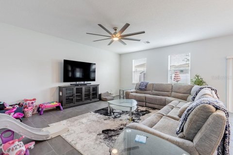 Casa en venta en Leesburg, Florida, 5 dormitorios, 265.33 m2 № 2224444 - foto 11