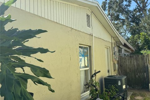 Villa ou maison à vendre à New Port Richey, Floride: 4 chambres, 130.06 m2 № 1659408 - photo 6