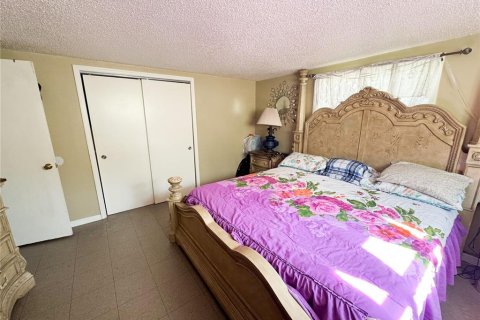 Villa ou maison à vendre à New Port Richey, Floride: 4 chambres, 130.06 m2 № 1659408 - photo 7
