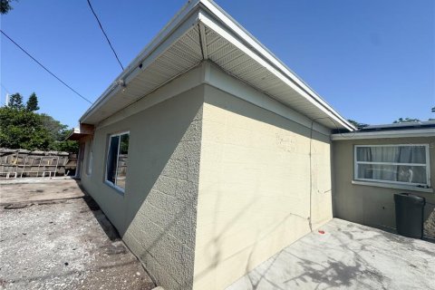 Villa ou maison à vendre à New Port Richey, Floride: 4 chambres, 130.06 m2 № 1659408 - photo 17