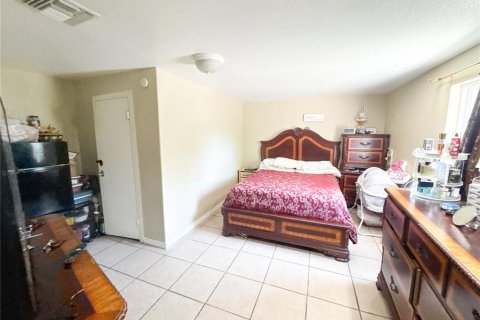 Villa ou maison à vendre à New Port Richey, Floride: 4 chambres, 130.06 m2 № 1659408 - photo 10