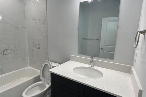 Снять в аренду квартиру в Себринг, Флорида 7 комнат, 107.95м2, № 1750653 - фото 9