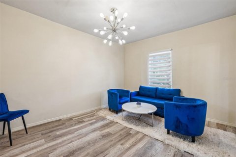 Villa ou maison à vendre à Tampa, Floride: 3 chambres, 100.89 m2 № 2141090 - photo 26