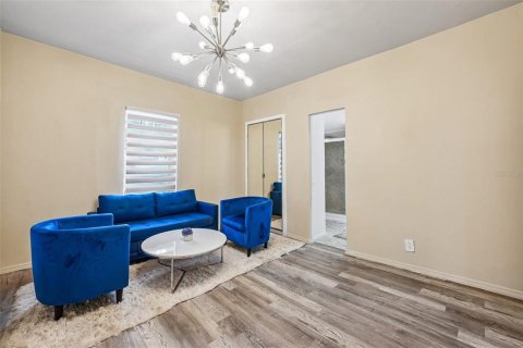 Villa ou maison à vendre à Tampa, Floride: 3 chambres, 100.89 m2 № 2141090 - photo 27