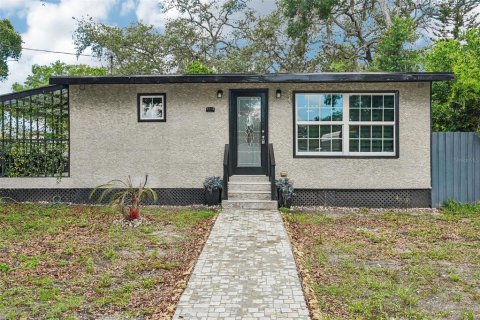 Villa ou maison à vendre à Tampa, Floride: 3 chambres, 100.89 m2 № 2141090 - photo 5