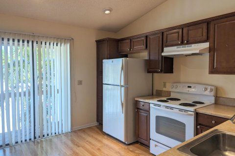 Condo in Wellington, Florida, 3 bedrooms № 2083877 - photo 11