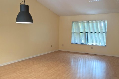 Condo in Wellington, Florida, 3 bedrooms № 2083877 - photo 16